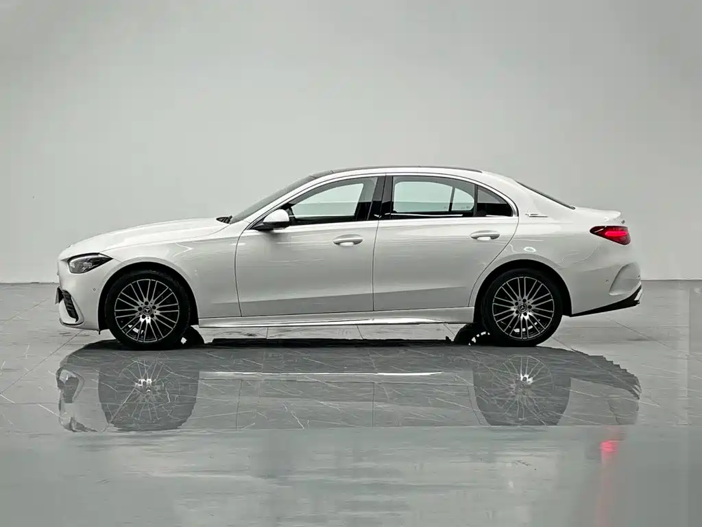Mercedes-Benz C-Class — фото 3