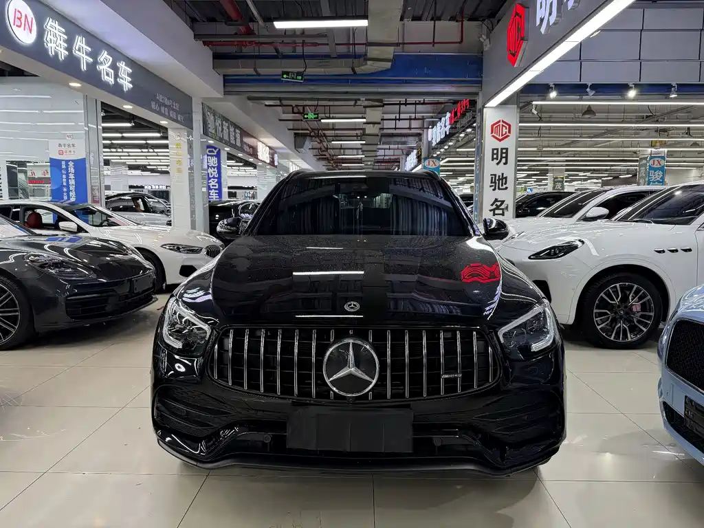 Mercedes-Benz GLC AMG — фото 2