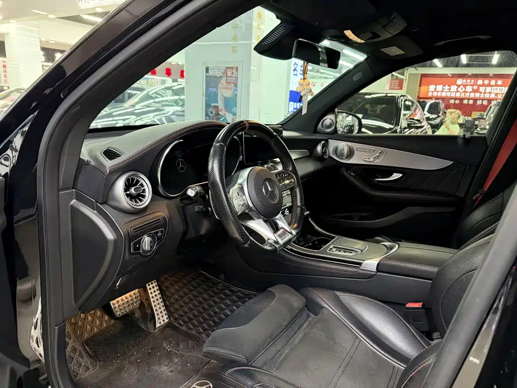 Mercedes-Benz GLC AMG — фото 4