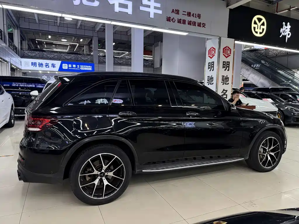Mercedes-Benz GLC AMG — фото 8