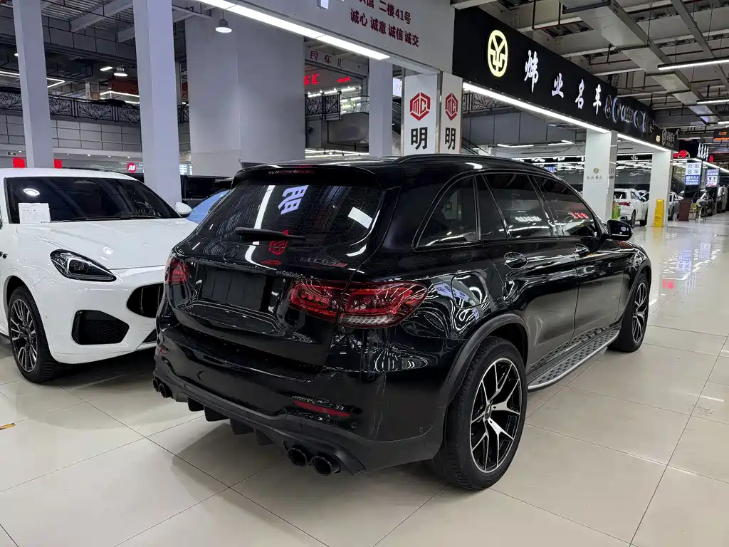 Mercedes-Benz GLC AMG — фото 9