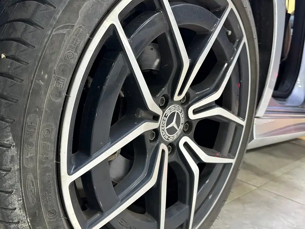Mercedes-Benz E-Class (Import) — фото 17