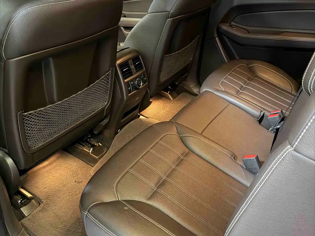 Mercedes-Benz GLS — фото 4