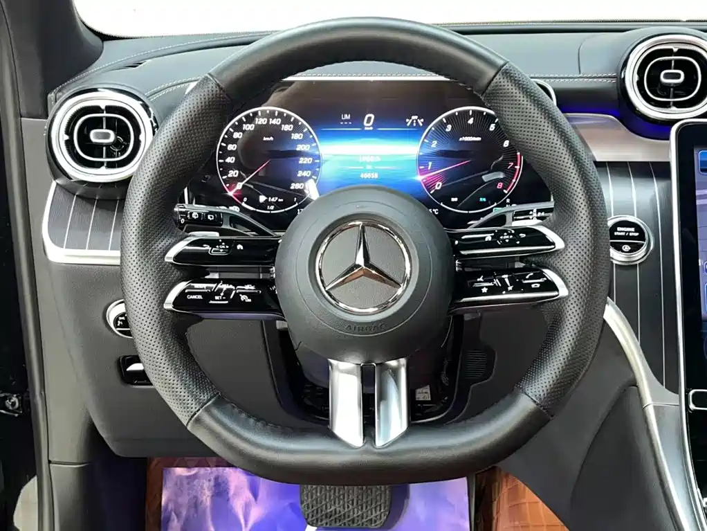 Mercedes-Benz GLC — фото 9
