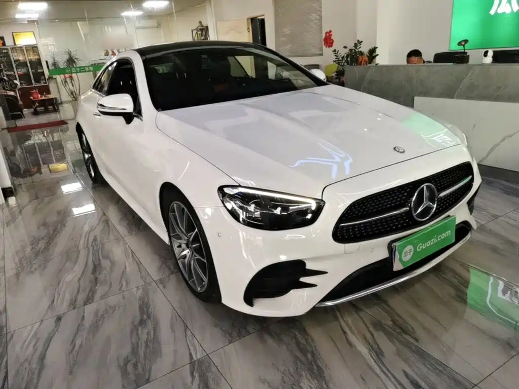Mercedes-Benz E-Class (Import) — фото 3