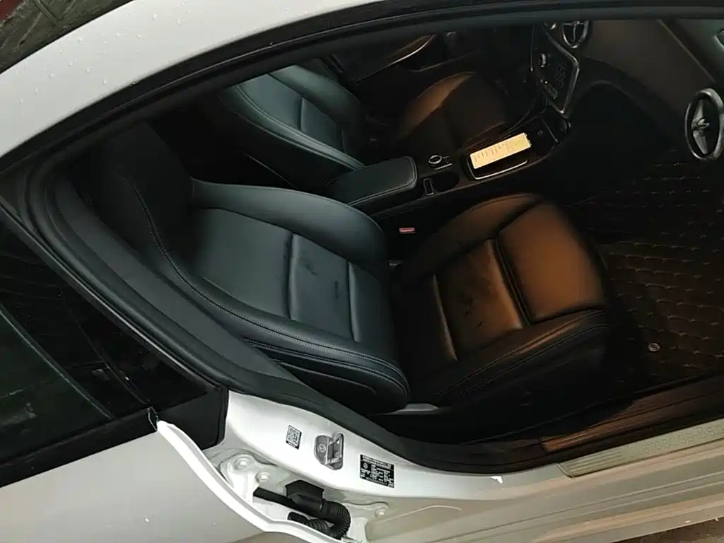 Mercedes-Benz CLA (Import) — фото 24