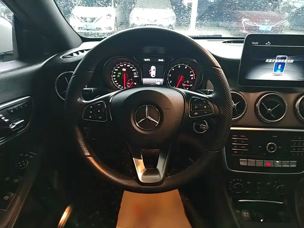 Mercedes-Benz CLA (Import) — фото 10