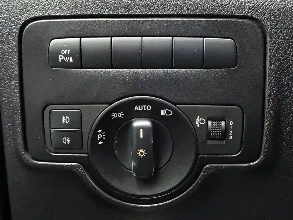 Mercedes-Benz Vito — фото 21