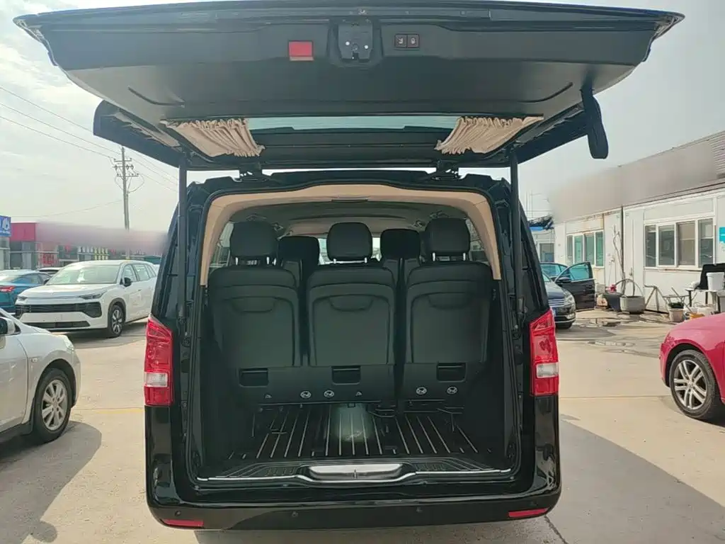 Mercedes-Benz Vito — фото 18