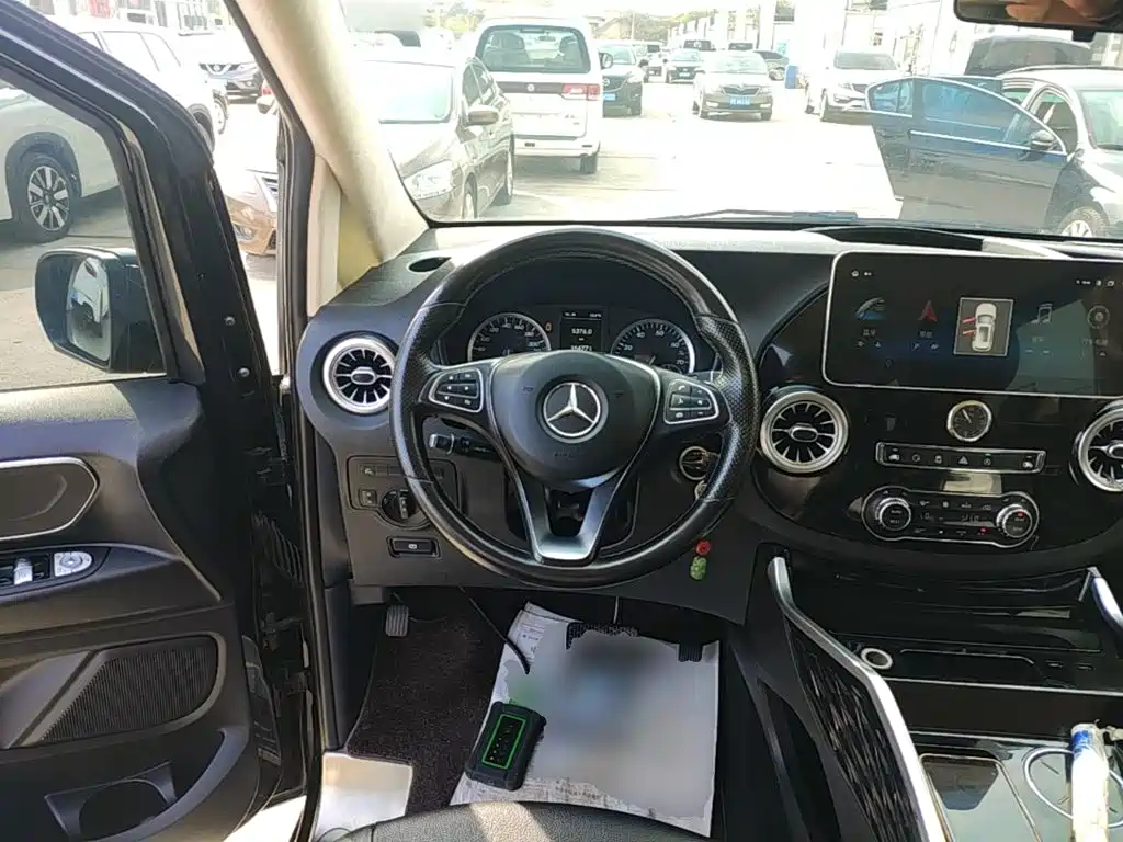Mercedes-Benz Vito — фото 10