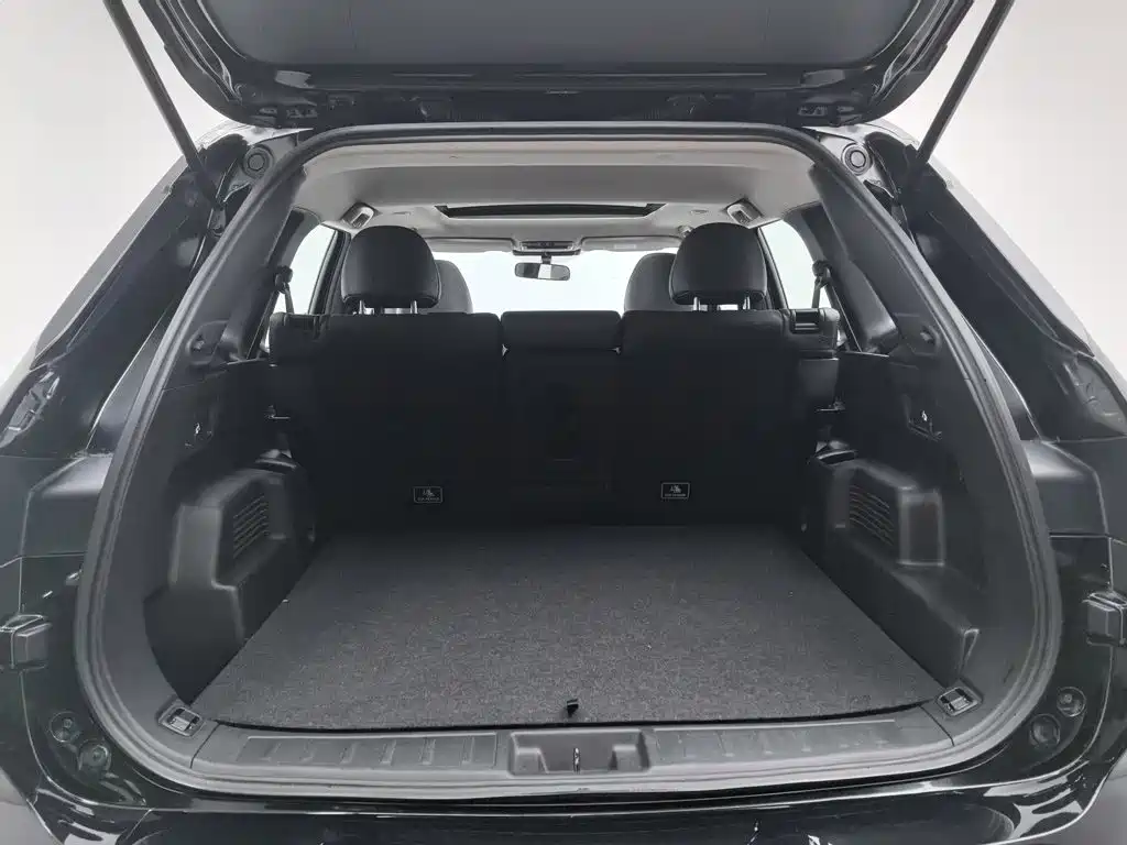 Mitsubishi Outlander — фото 16