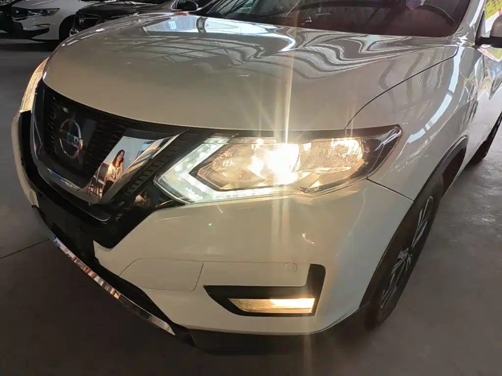 Nissan X-Trail — фото 23