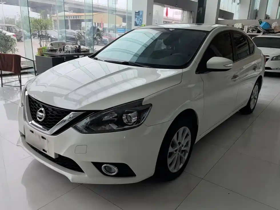 Nissan Sylphy — фото 1