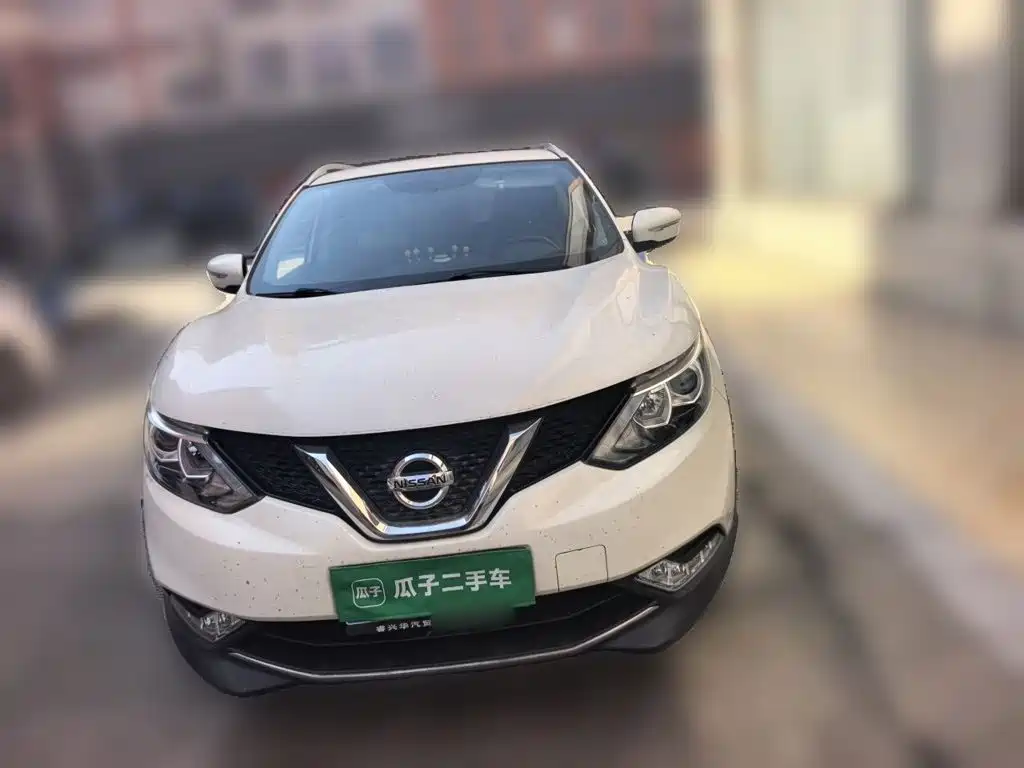 Nissan Qashqai — фото 2