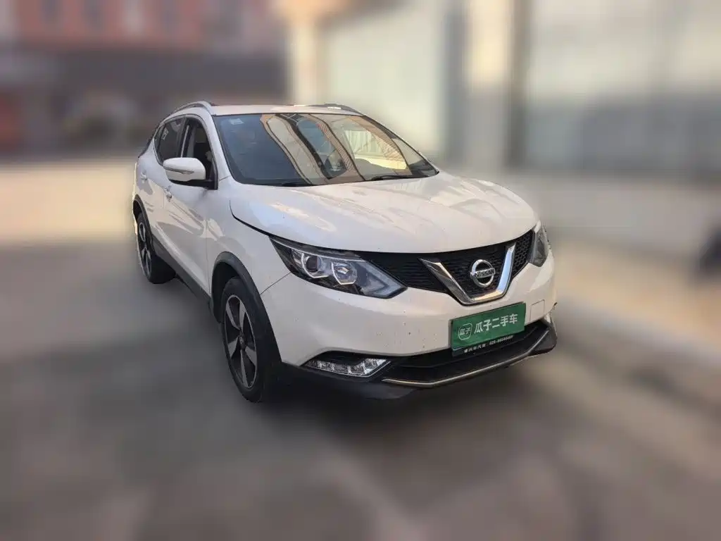 Nissan Qashqai — фото 3