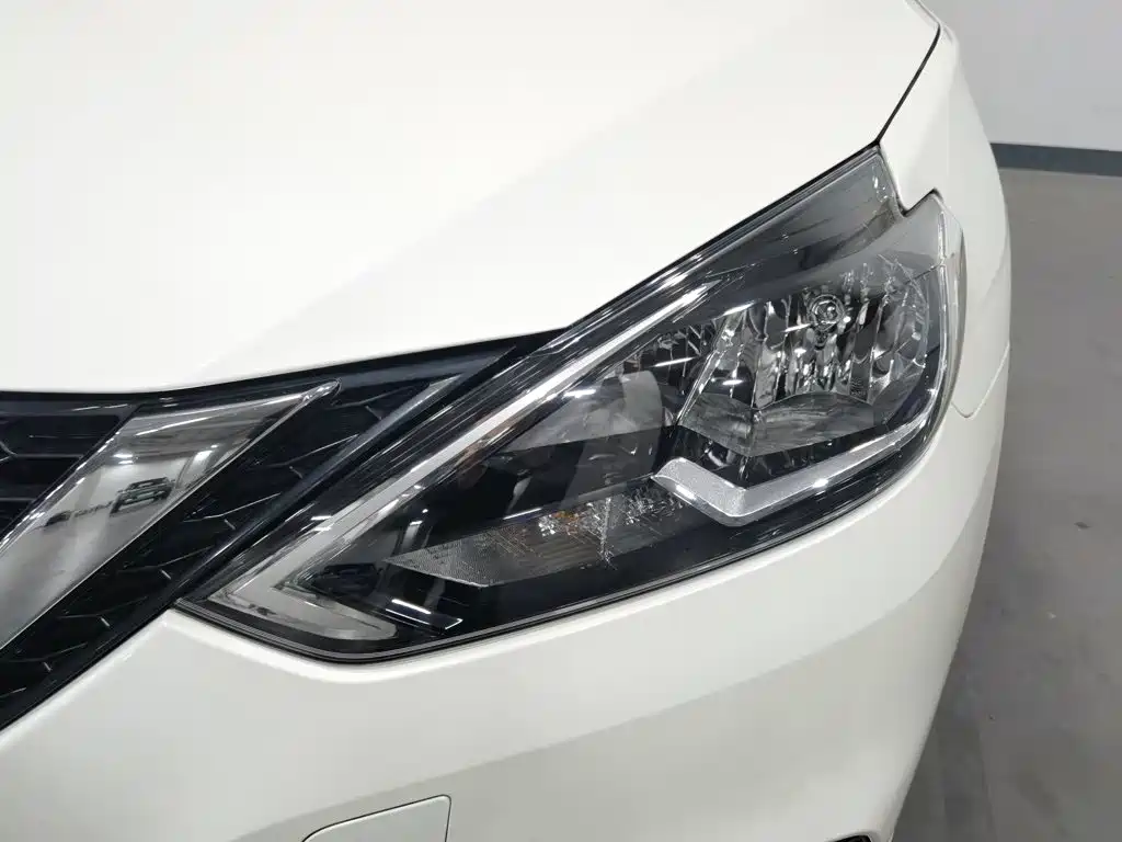 Nissan Sylphy — фото 7