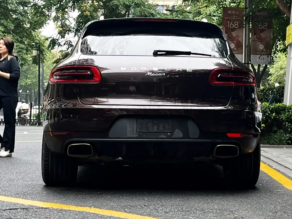 Porsche Macan — фото 5