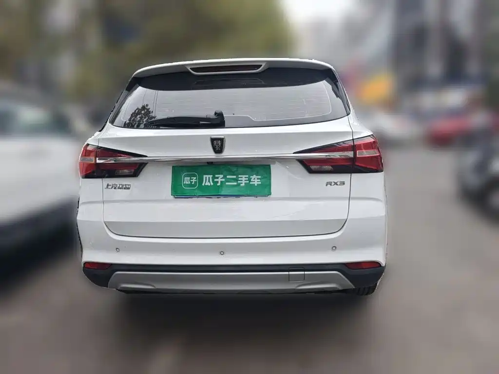 Roewe RX3 — фото 3