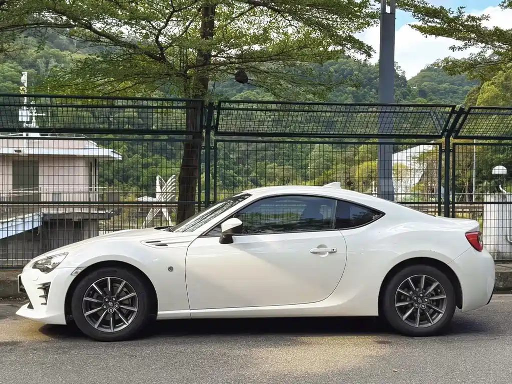 Toyota 86 — фото 3