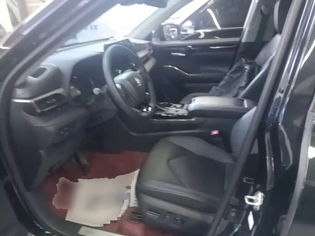Toyota Highlander — фото 14