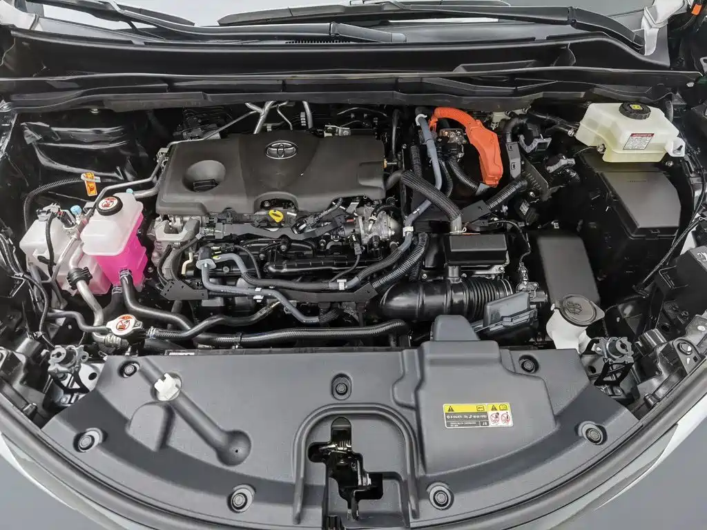 Toyota Granvia — фото 6