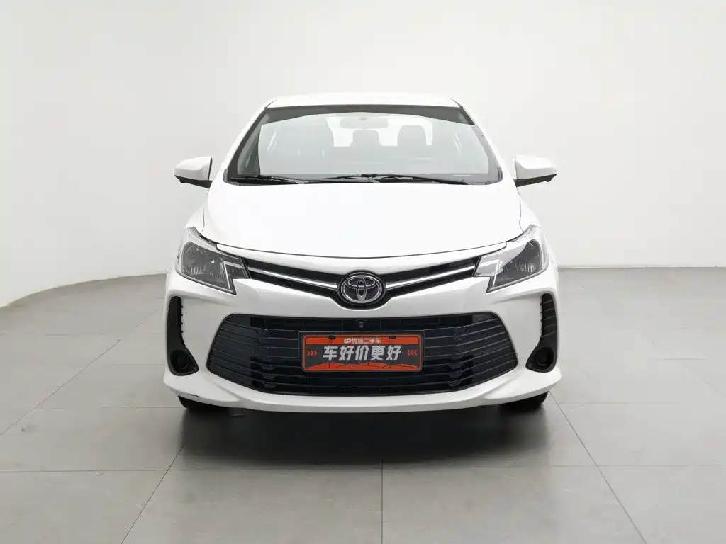 Toyota Vios — фото 3
