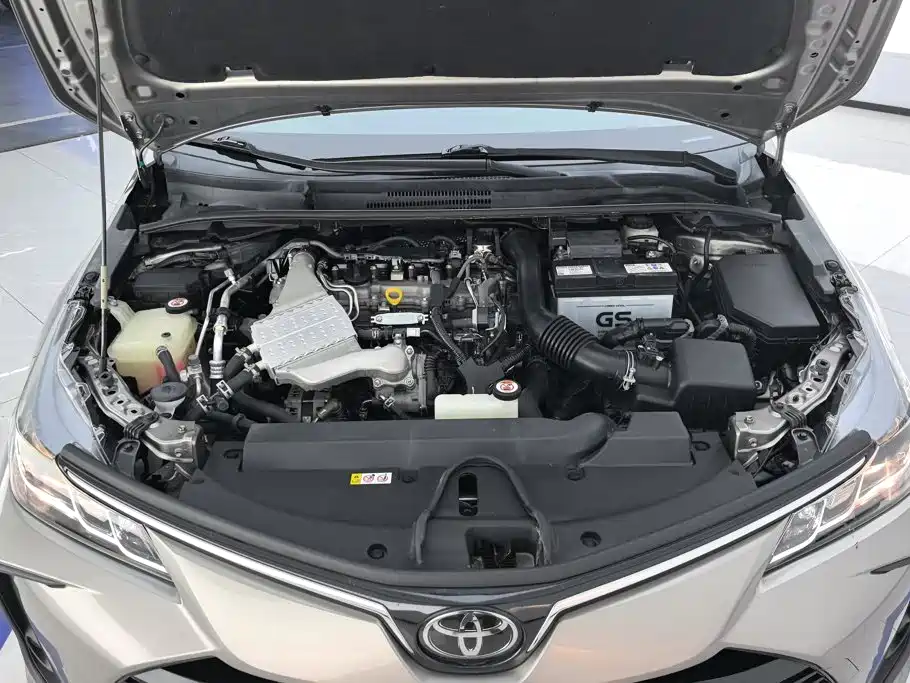 Toyota Corolla — фото 10