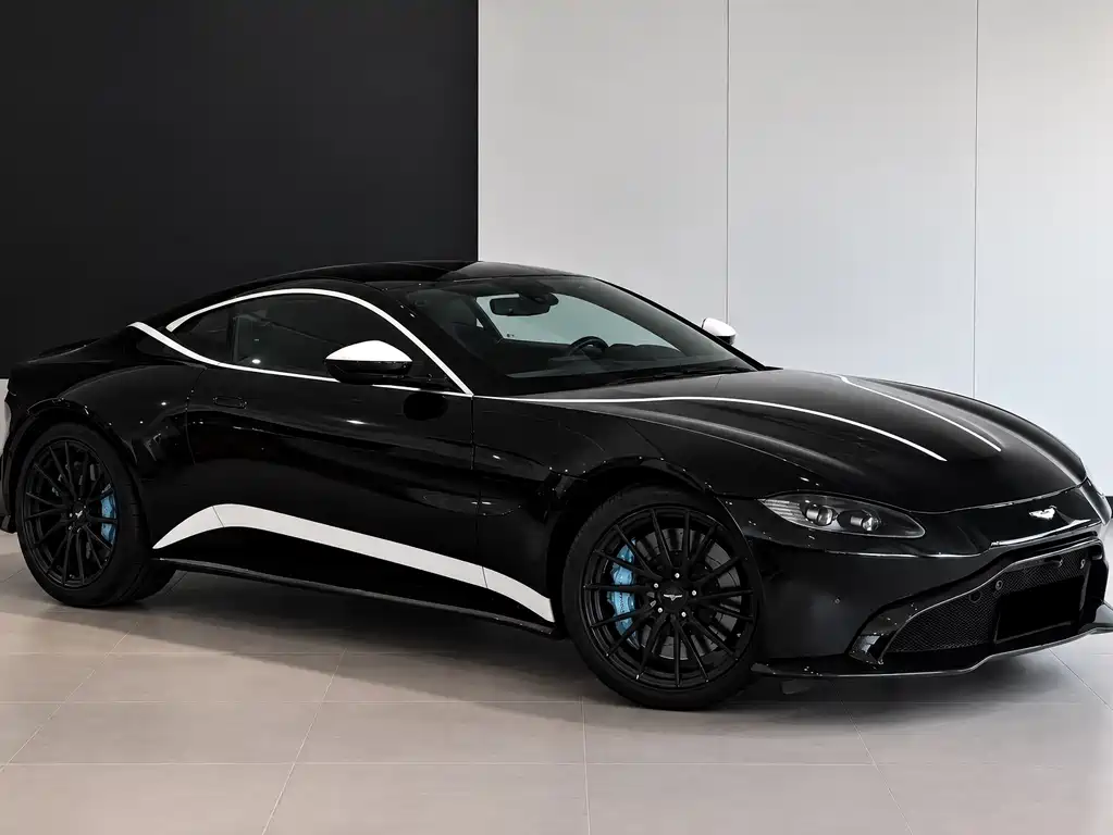 Aston Martin V8 Vantage — фото 3