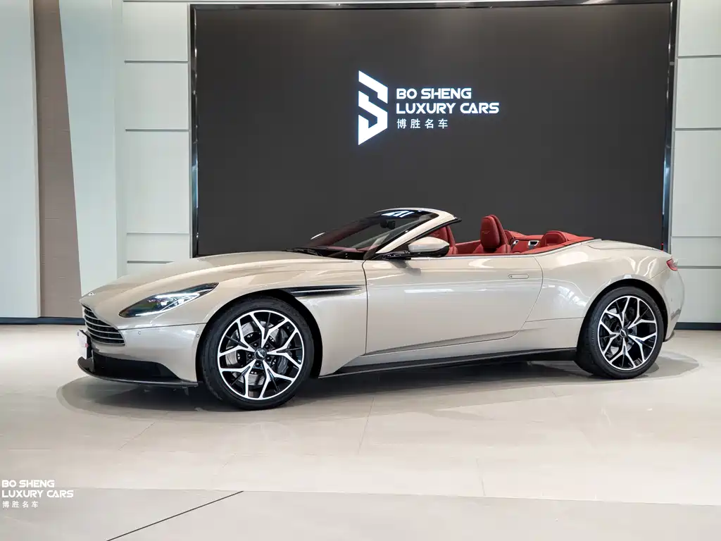 Aston Martin DB11 — фото 2