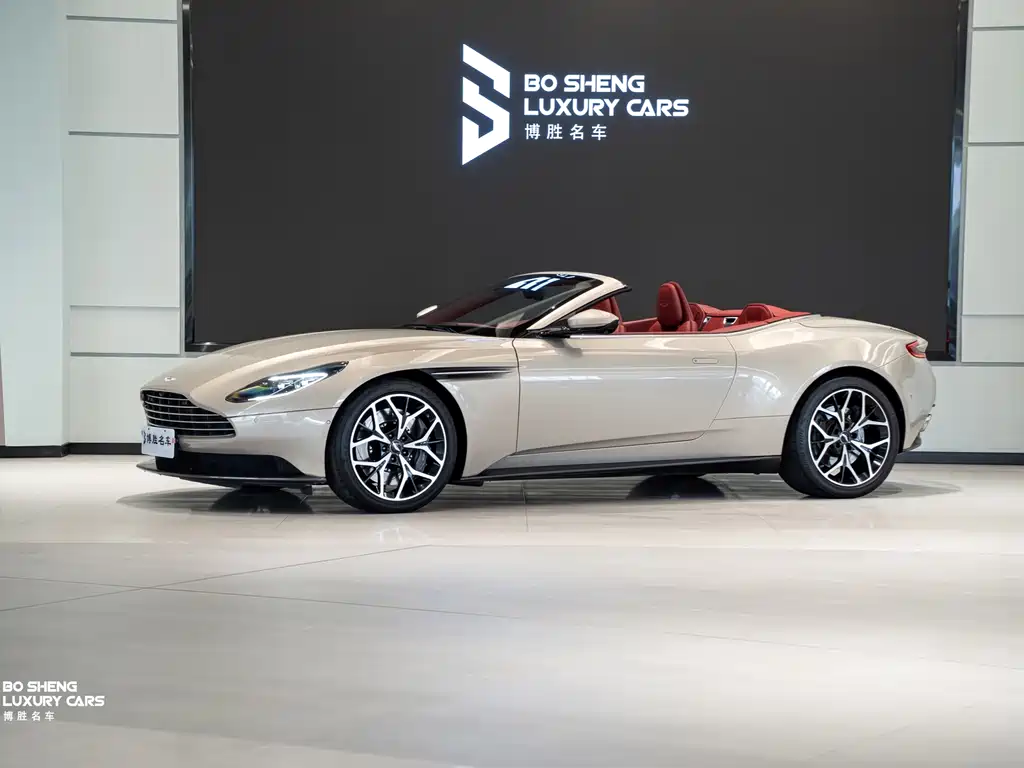 Aston Martin DB11 — фото 3