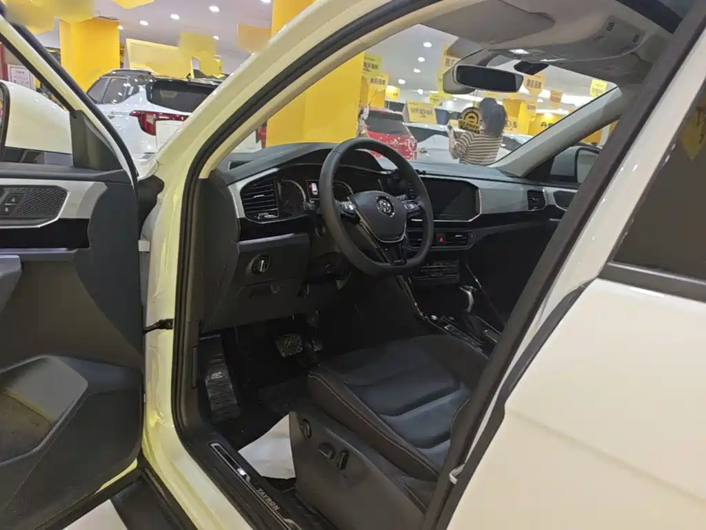 Volkswagen Tayron — фото 15