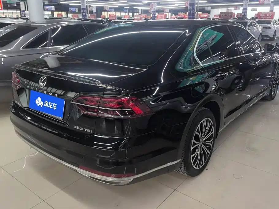 Volkswagen Phideon — фото 3