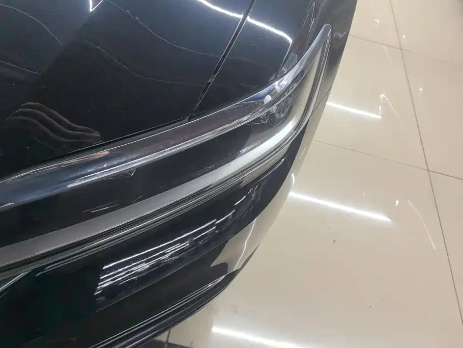 Volkswagen Phideon — фото 5