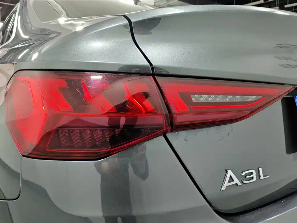 Audi A3 — фото 14