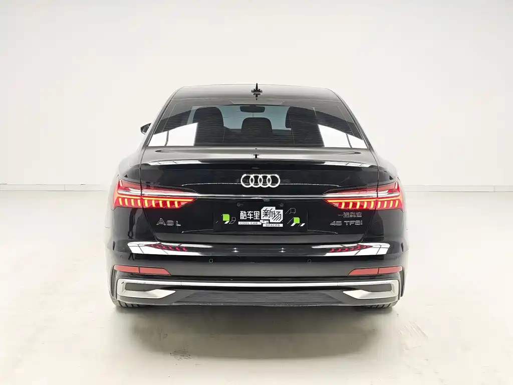 Audi A6L — фото 5