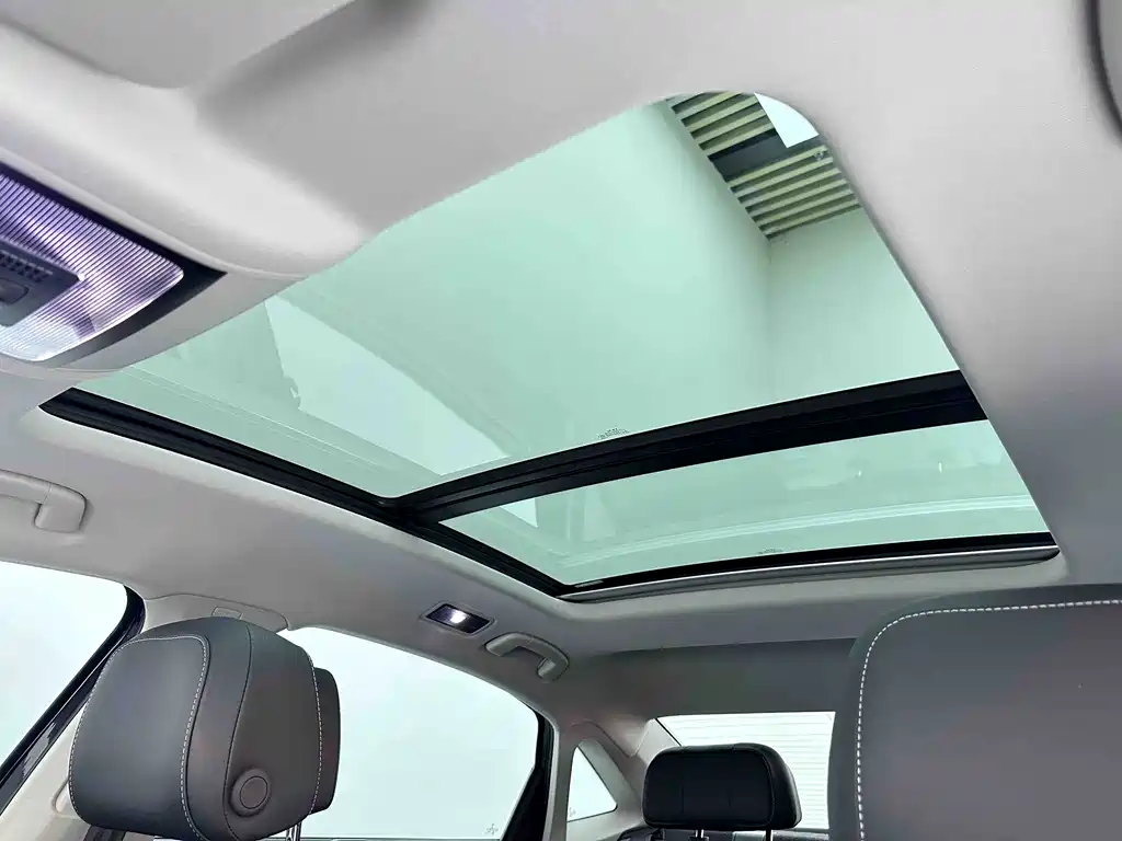Volkswagen Passat — фото 11
