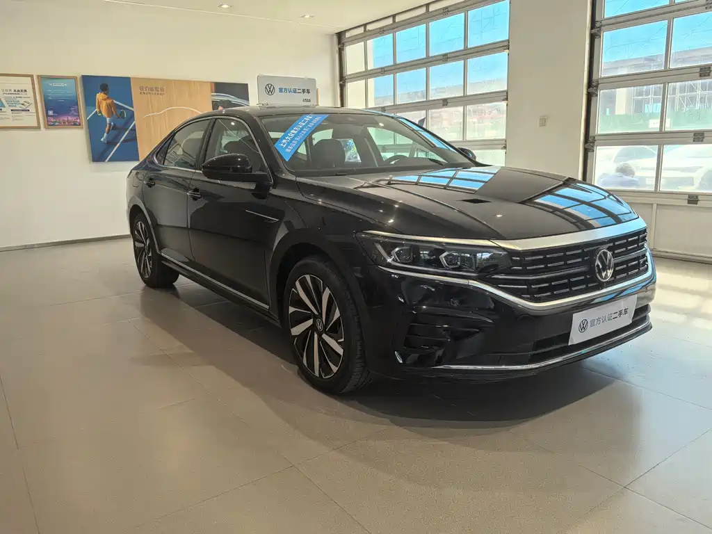Volkswagen Passat — фото 3