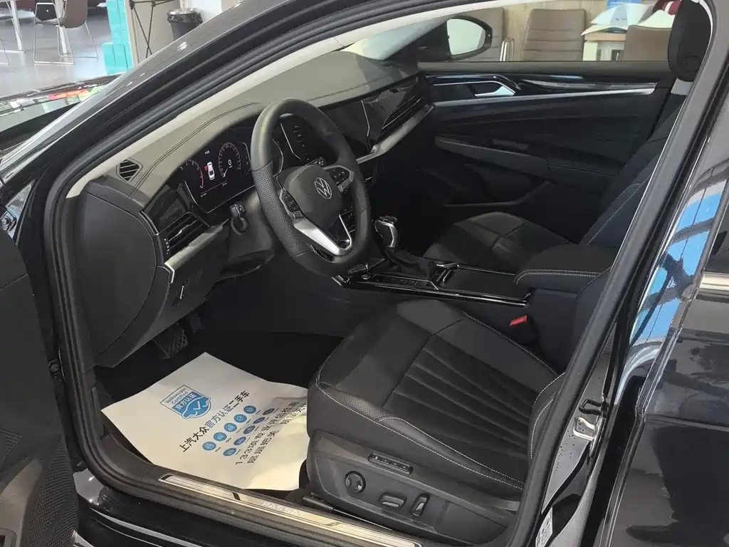 Volkswagen Passat — фото 6