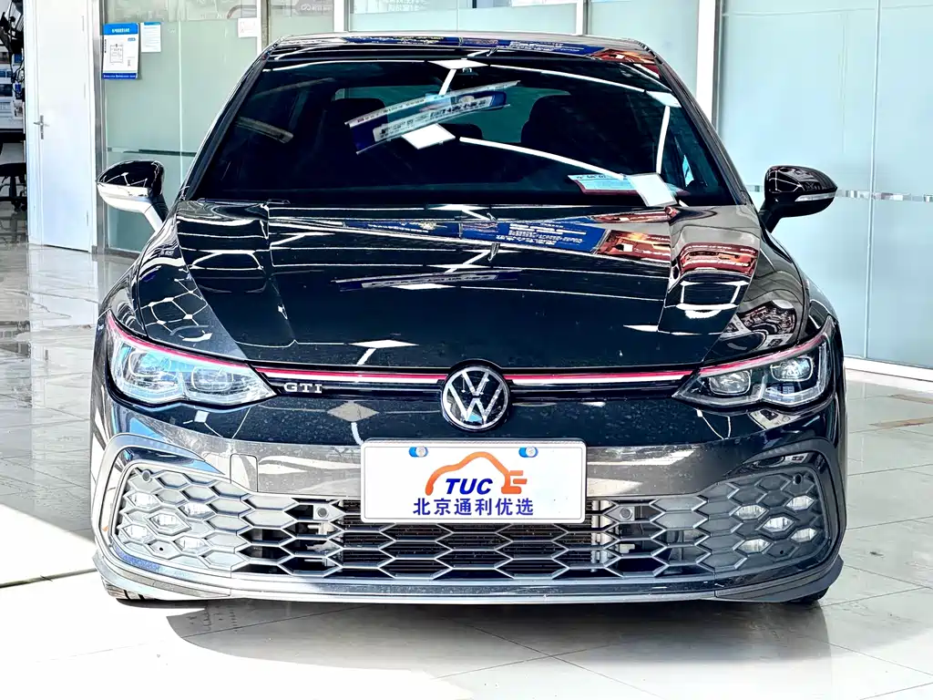 Volkswagen Golf GTI — фото 3