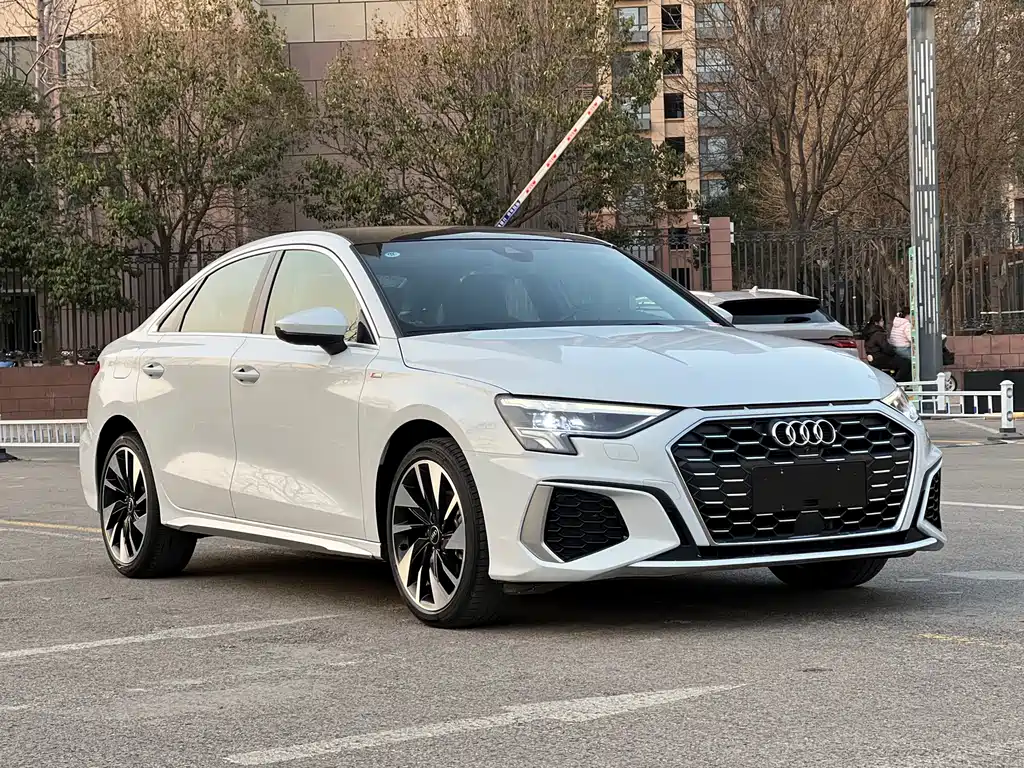 Audi A3 — фото 3
