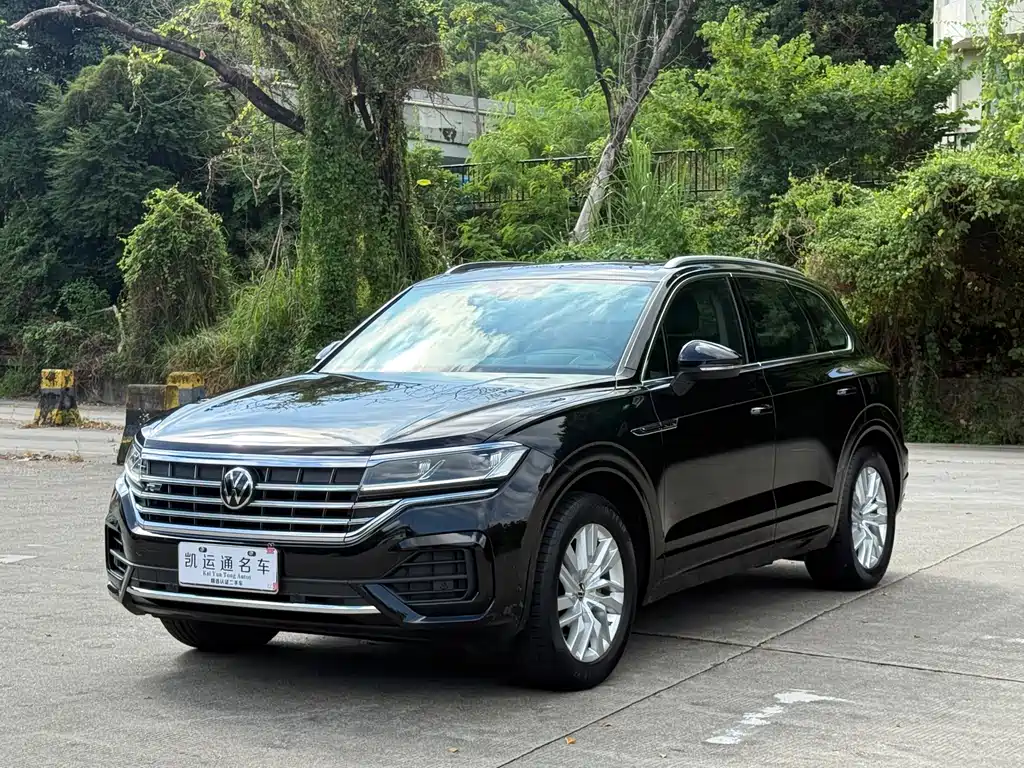 Volkswagen Touareg — фото 3