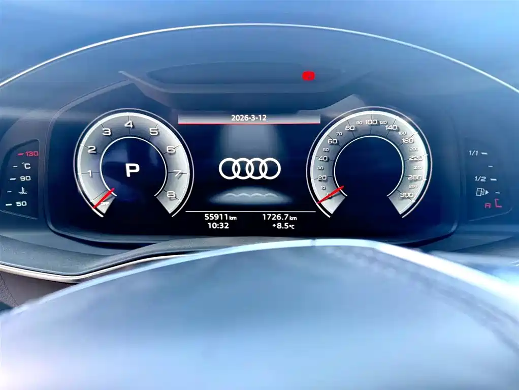 Audi A6L — фото 6