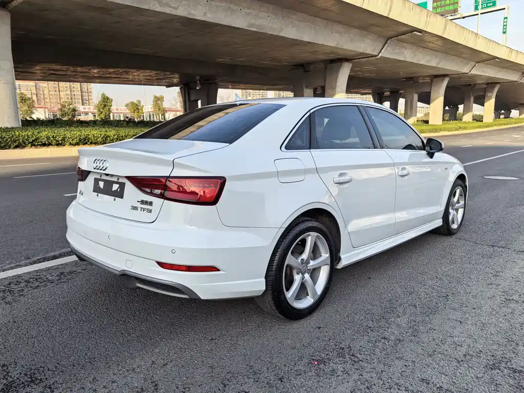 Audi A3 — фото 20