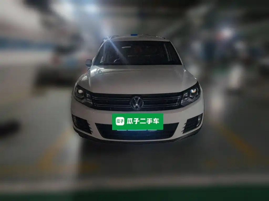 Volkswagen Tiguan — фото 2