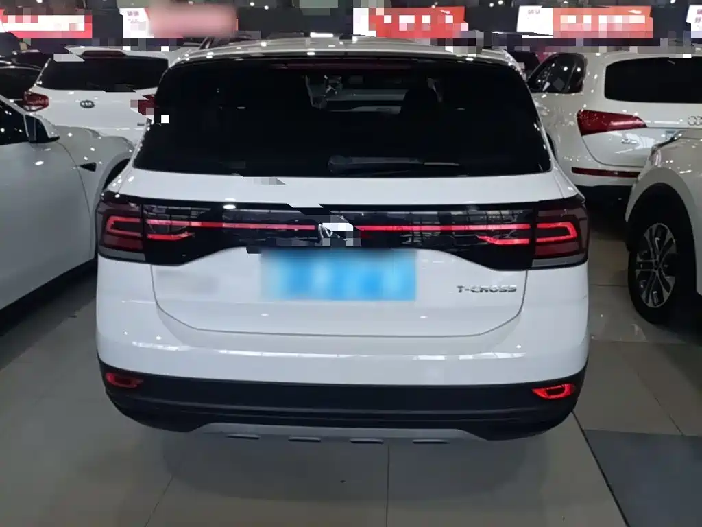 Volkswagen T-Cross — фото 5