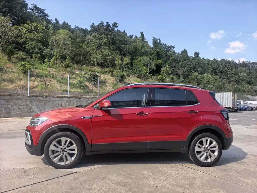Volkswagen T-Cross — фото 4