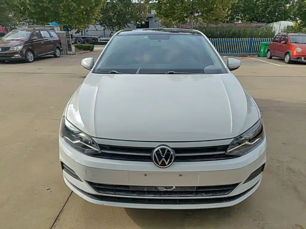 Volkswagen Polo — фото 2