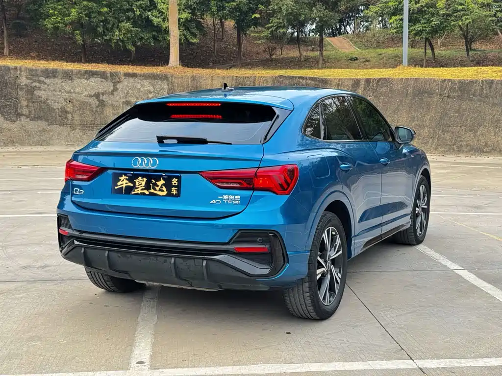 Audi Q3 Sportback — фото 3