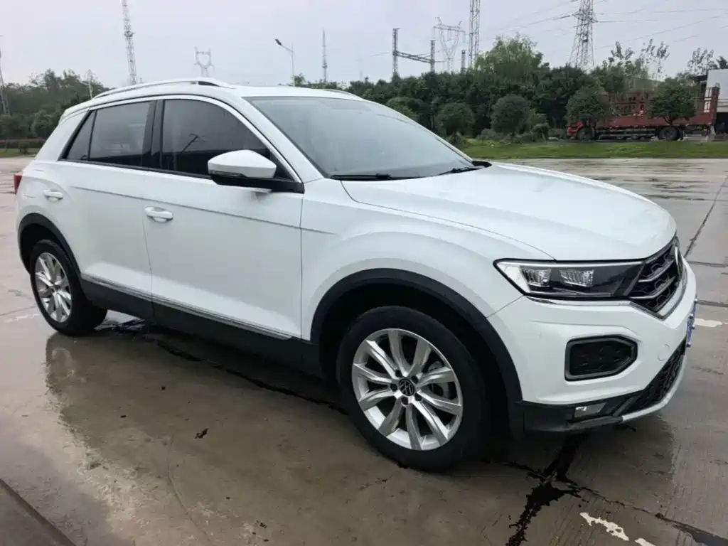 Volkswagen T-Roc — фото 3