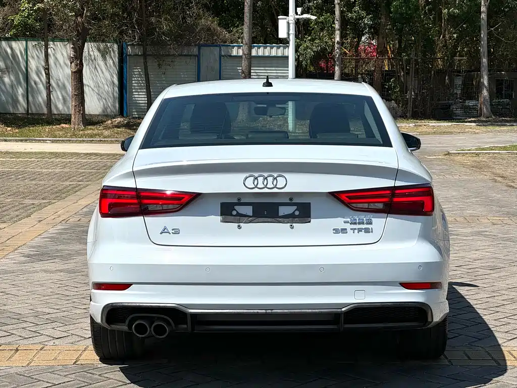 Audi A3 — фото 13
